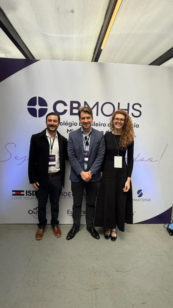 Equipe de dermatologia e Cirurgia de Mohs da Dermacenter Alto Vale durante o I Simpósio do CBMOHS